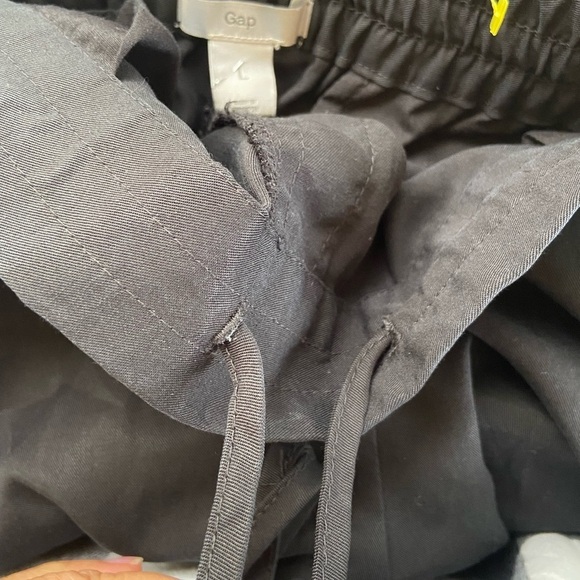 Gap Women’s Pull On Pants Size L Lyocell Tencel Cropped Tapered Downstring Black - Picture 11 of 14